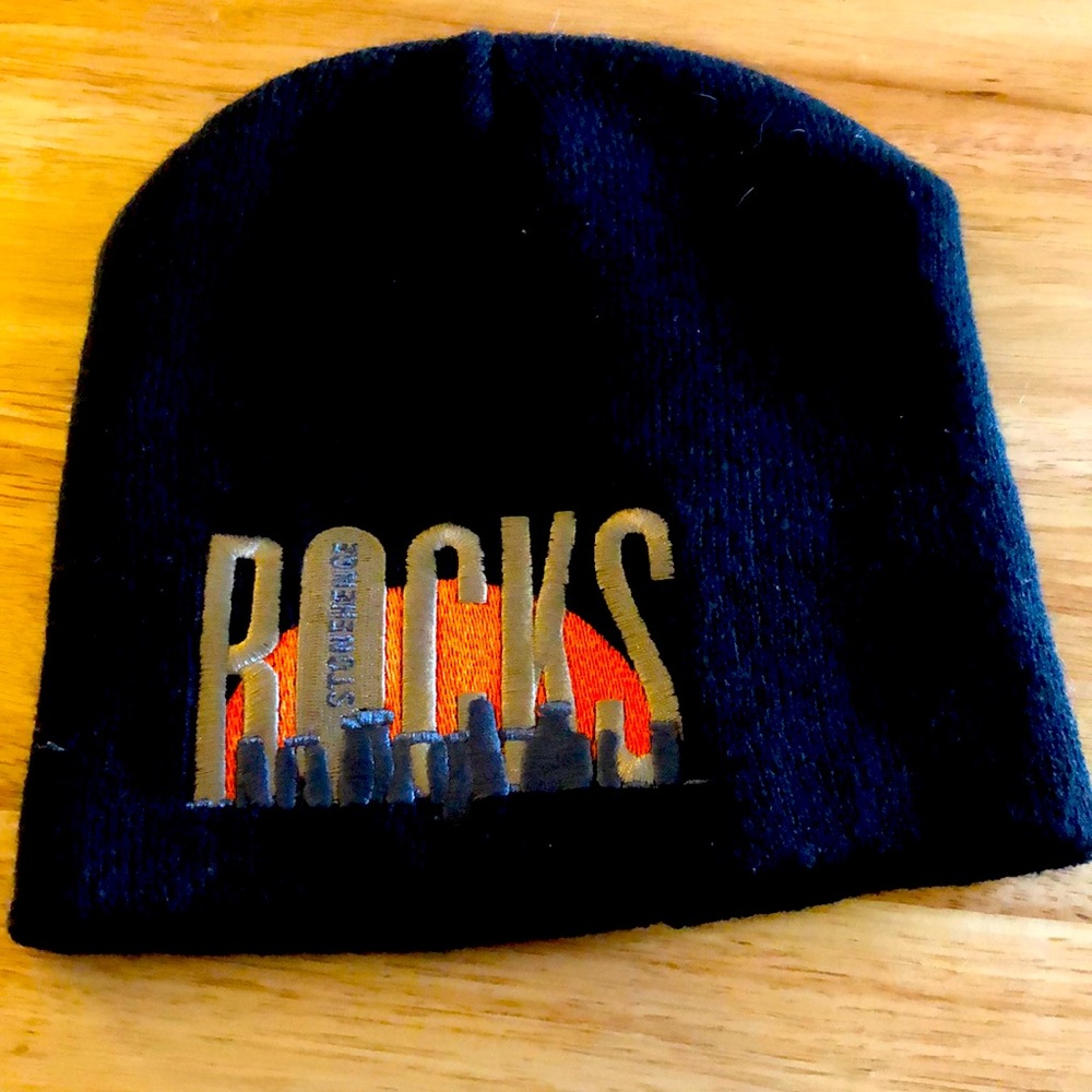 Stonehenge Rocks Beanie. Very Beautiful. OSFM. In excellent condition.